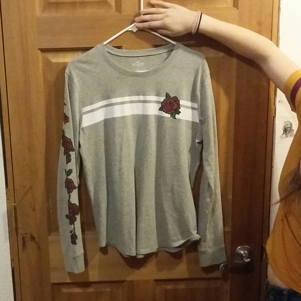Hollister shirt